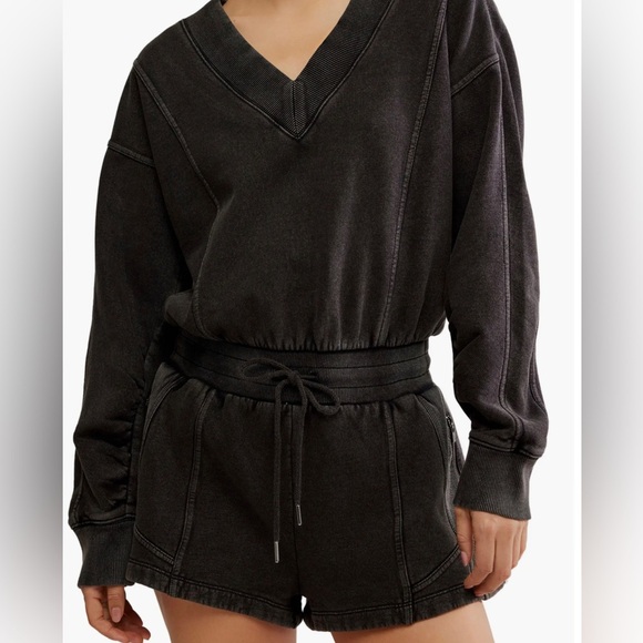 NWT Free People Movement|| Intercept Romper in Black Size Medium with pockets - Picture 1 of 10